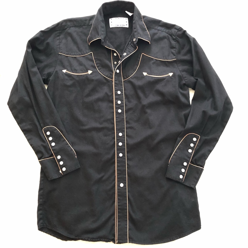 Black Western Pearl Snap Button Down Shirt — Size M